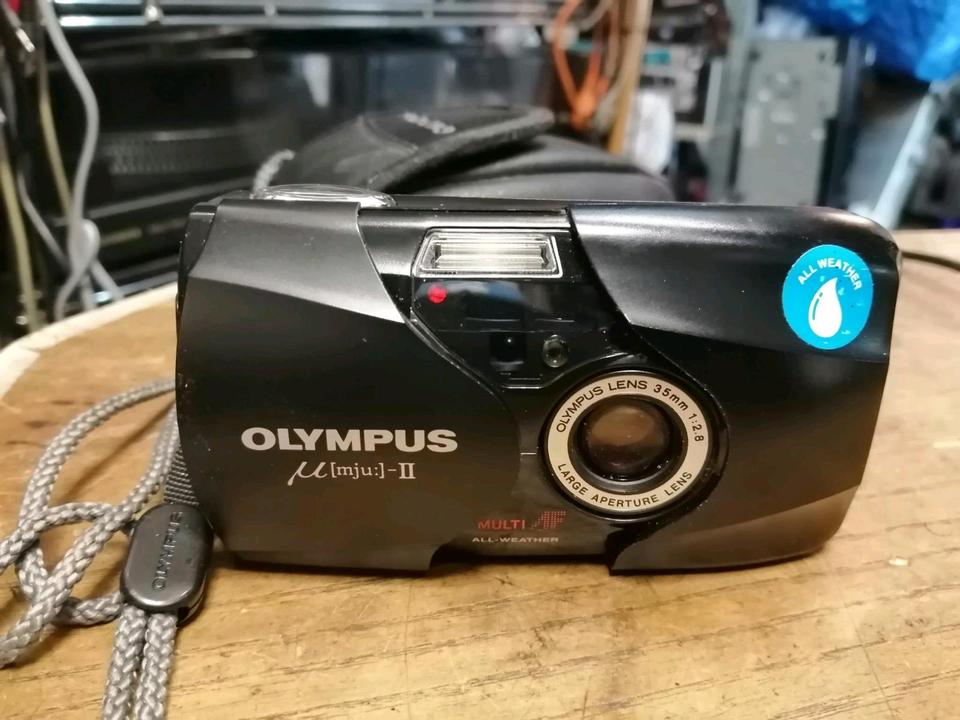 OLYMPUS MJU-II, Analog-Kamera mit 1 Original-Tasche, guter Zusta!