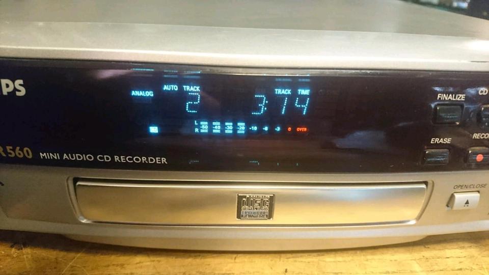 PHILIPS CDR560/00S, CD-Recorder OHNE Fernbedienung!!