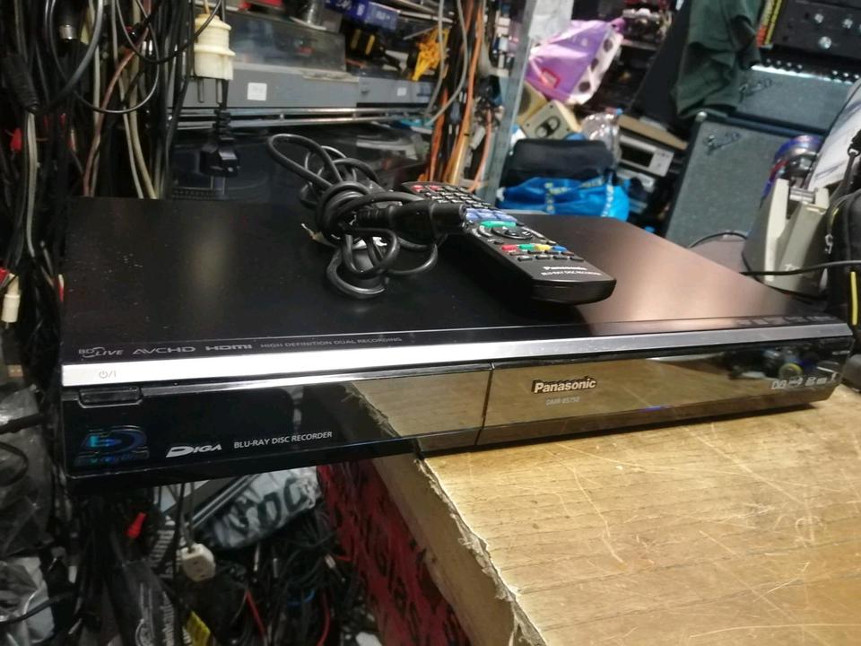 PANASONIC DMR-BS750, Blu-Ray-Recorder, 250 GB Festplatte HDD!!