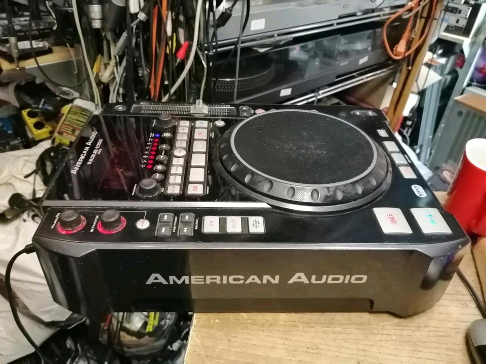 AMERICAN AUDIO Radius 1000 Midi, DJ-CD-Player, DEFEKT!!!