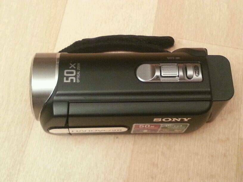 SONY DCR-SX15E; HANDYCAM, VIDEOCAMERA, sehr guter Zustand!