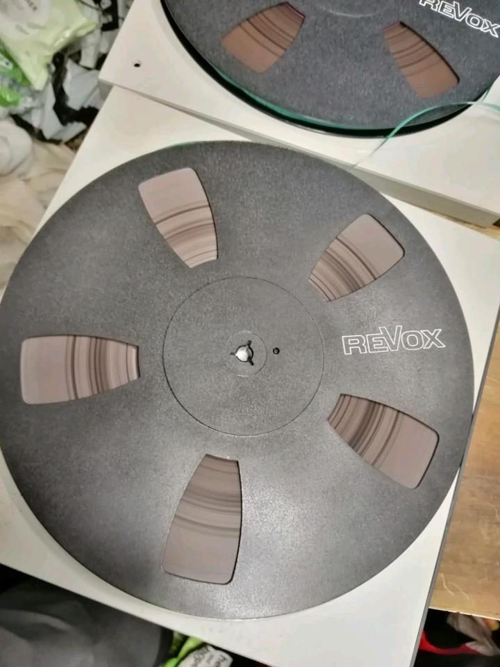 2 REVOX Spulen/Bänder, bespielt, guter Zustand!!