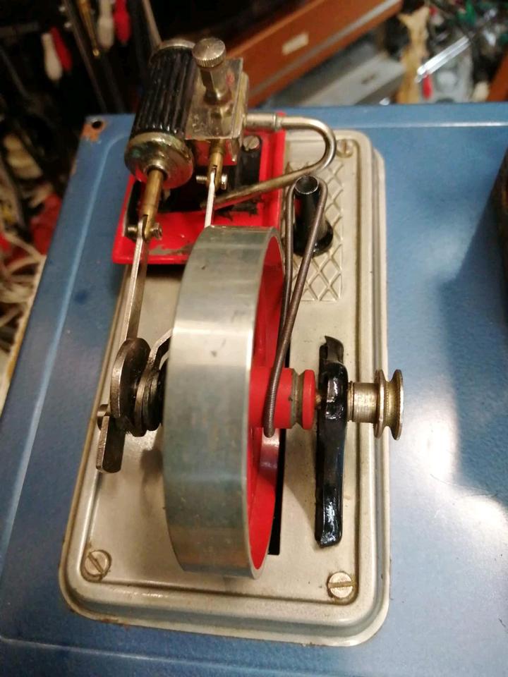 WILESCO D10, Dampfmaschine, NICHT GETESTET!!!