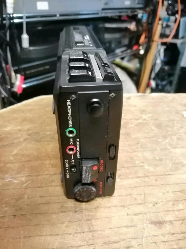 SONY WM-D6C, Walkman, etwas DEFEKT!!!