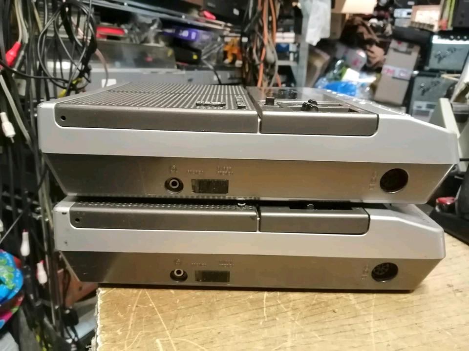 2 GRUNDIG CR590, Cassetten-Recorder, etwas DEFEKT!!!