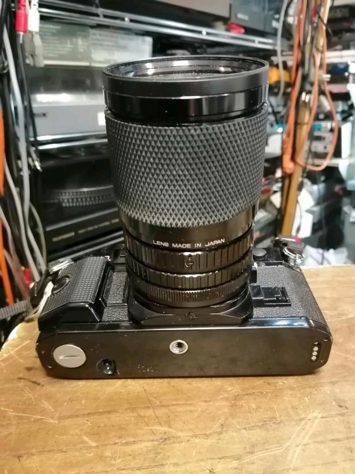 CANON A-1, Analog-Kamera + SOLIGOR Objektiv + B+W Linse!!