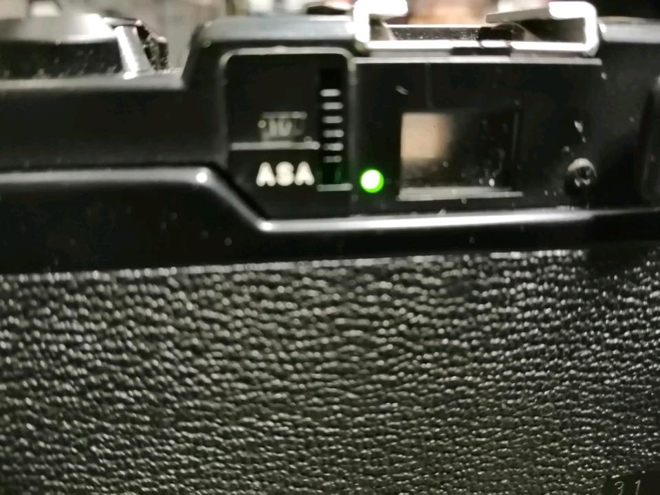 RICOH FF-1 Color Rikenon, Analog-Kamera mit 2 NEUEN Batterien!!