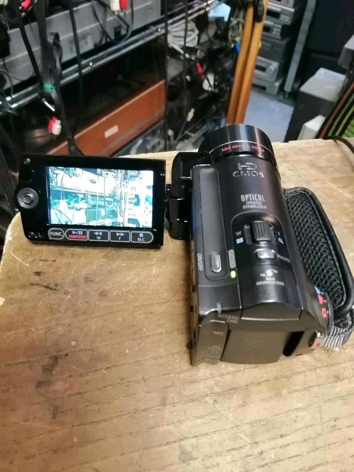 CANON VIXIA HF10A, Digital Videocamera mit Zubehör!!!