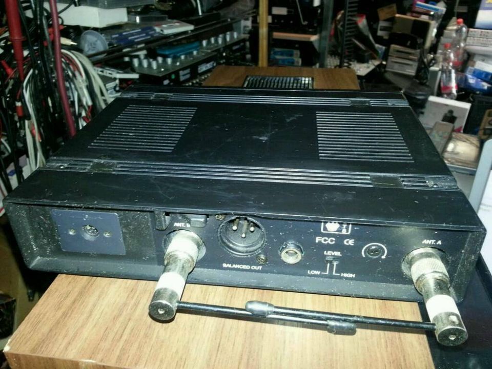 MIPRO TRUE Diversity MR-801; UHF wireless Receiver, OHNE Mikrofon