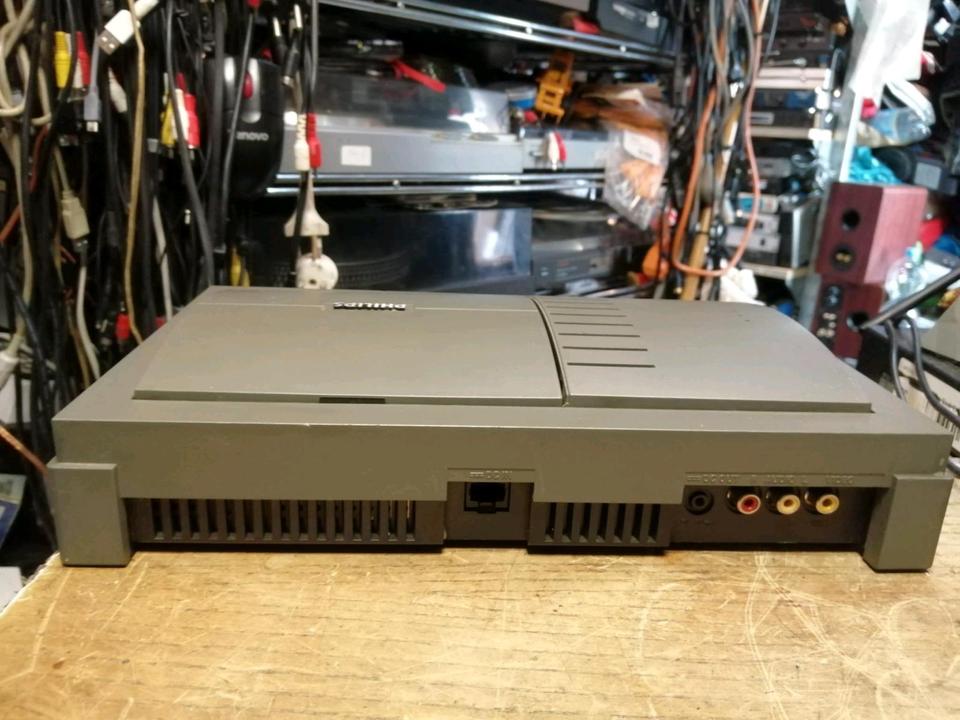 PHILIPS Cdi 450, Konsole mit Controller, NICHT GETESTET!!!