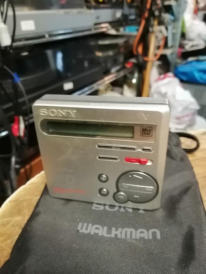 SONY MZ-R70, MD-Recorder + SONY RM-MZ3R + Kopfhörer!!!