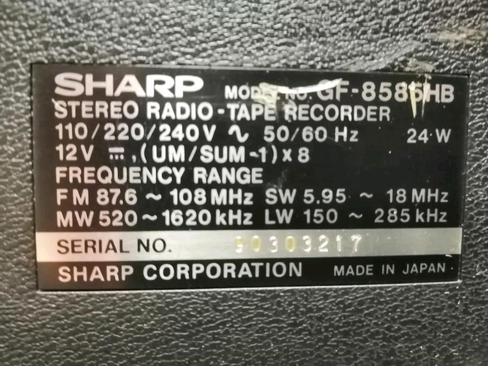 SHARP GF-8585HB, Radio-Cassetten-Recorder, etwas DEFEKT!!