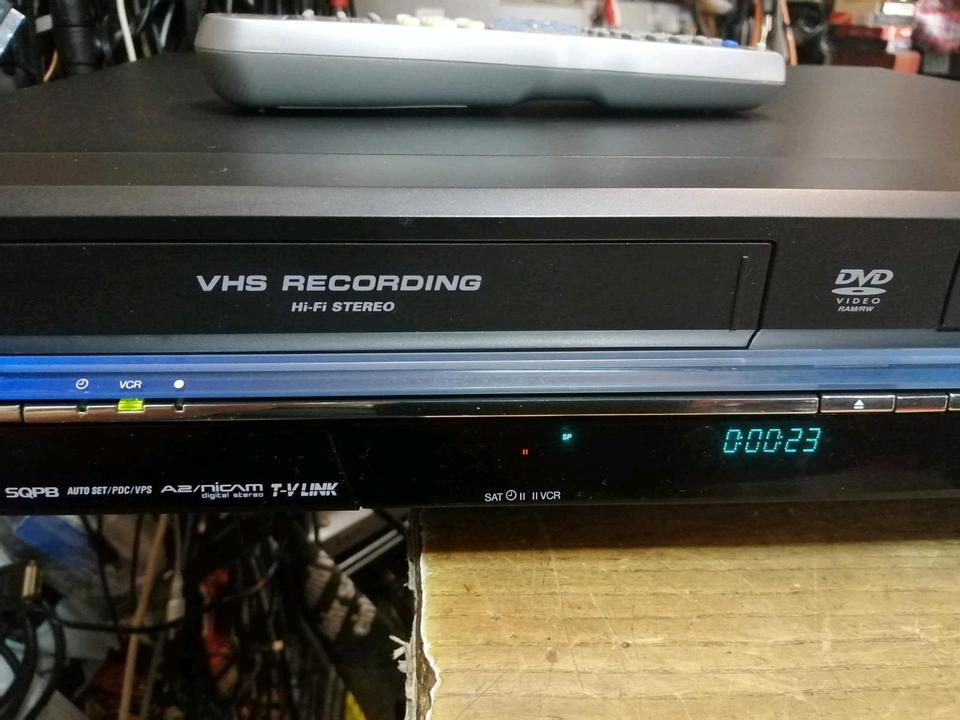 JVC DR-MV1BE, DVD-Recorder + VHS-Videorecorder!!