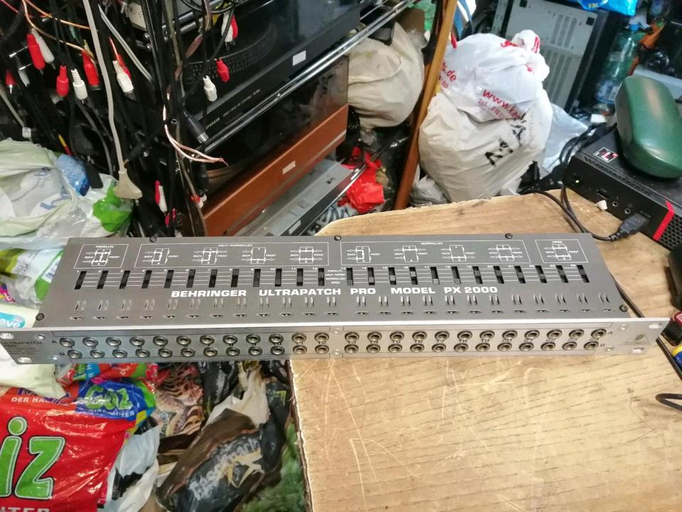 BEHRINGER Ultrapatch Pro PX2000, guter Zustand!!!