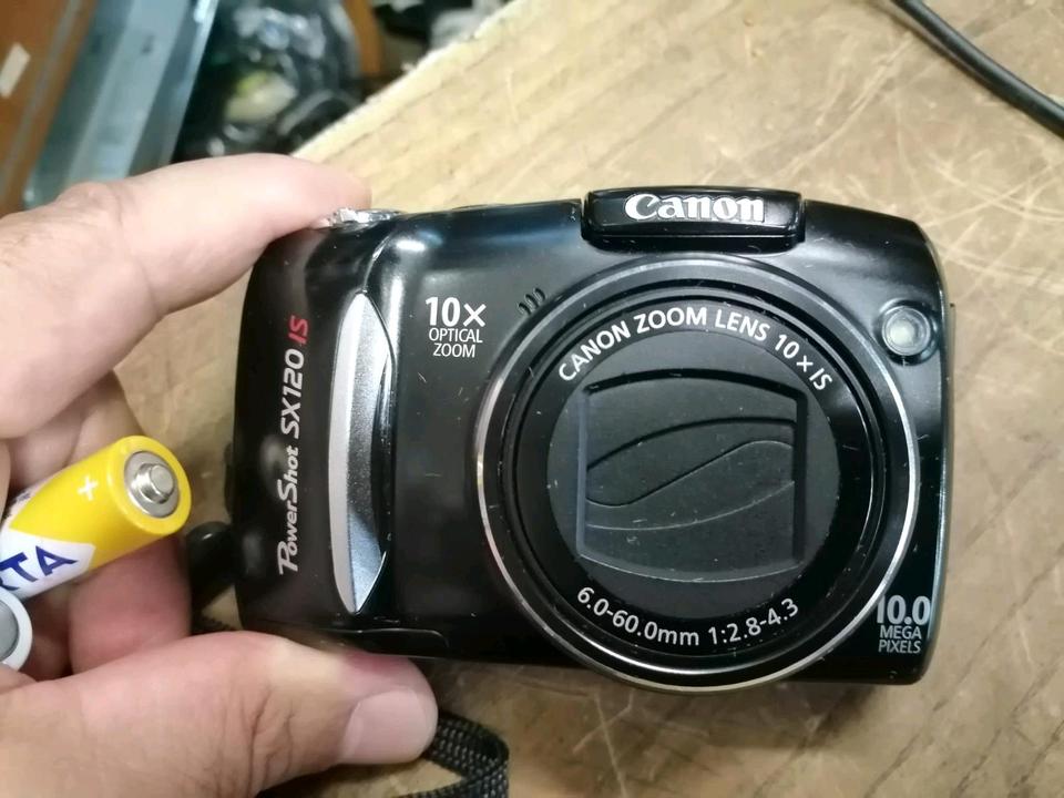 CANON PowerShot SX120 IS, Digital-Kamera OHNE Batterien!!!