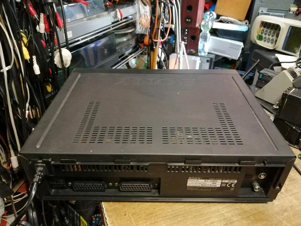 SONY SLV-E430VC, Videocassettenrecorder, guter Zustand!!!