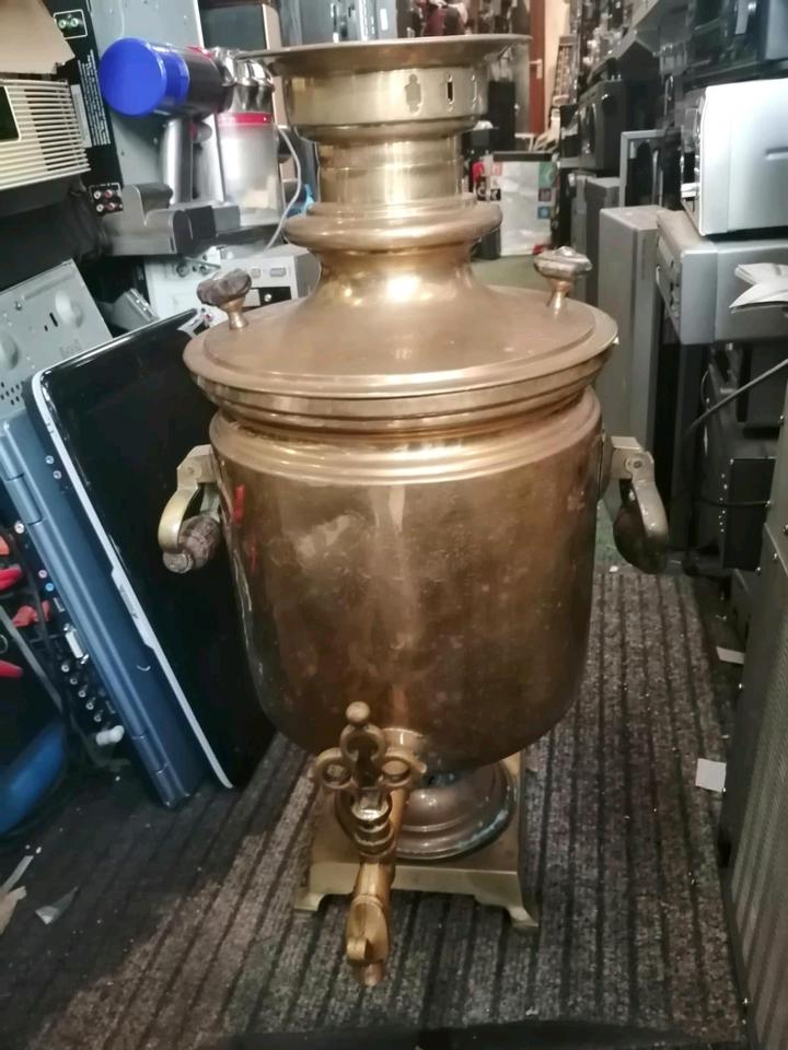 Russischer Samowar, Holzkohle, Baujahr: 1882, ca. 9 Liter!!