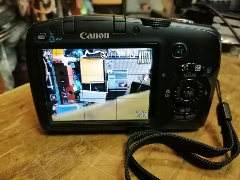 CANON POWERSHOT SX110, Digital-Kamera OHNE Speicherkarte!