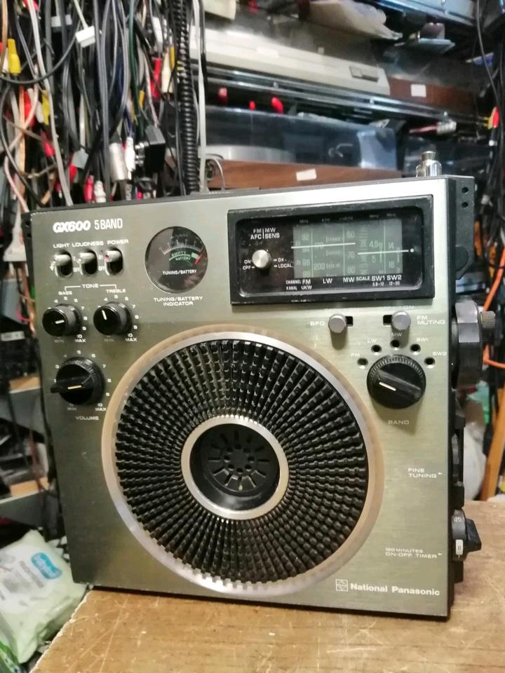 PANASONIC GX600, 5Band Radio mit Netzkabel!!