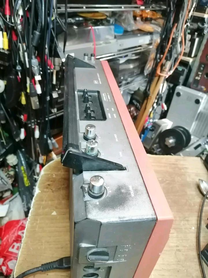 RFT SKR 700, Radio-Cassetten-Recorder, etwas DEFEKT!!