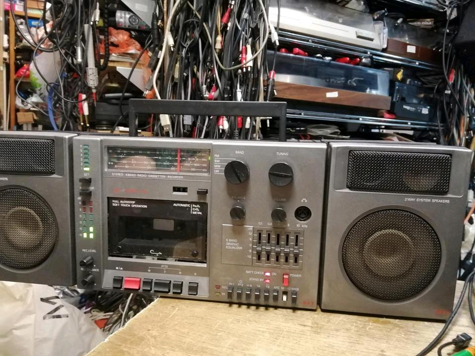 RFT AUDIO 145, Radio-Cassetten-Recorder, etwas DEFEKT!!!