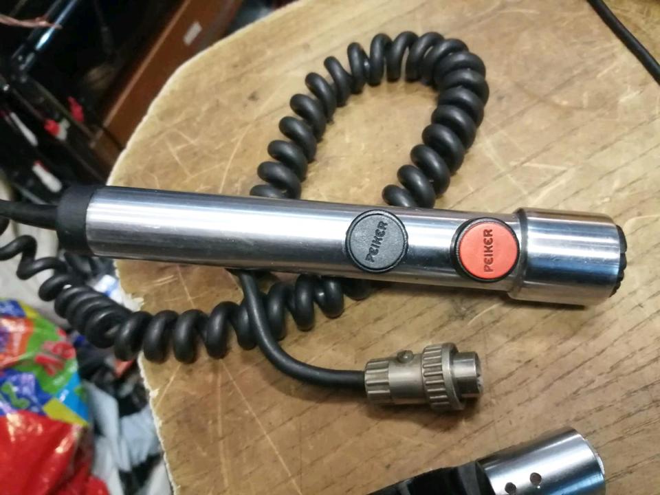 PEIKER DD 112TFR, Mikrofon, 200 Ohm, Kabel mit alten Stecker!!  XXXXXXXXX