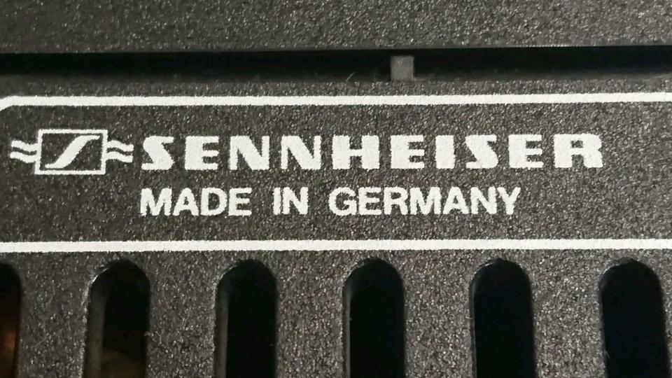 2 SENNHEISER SZI 1019A Infrared IR Transmitter Radiator