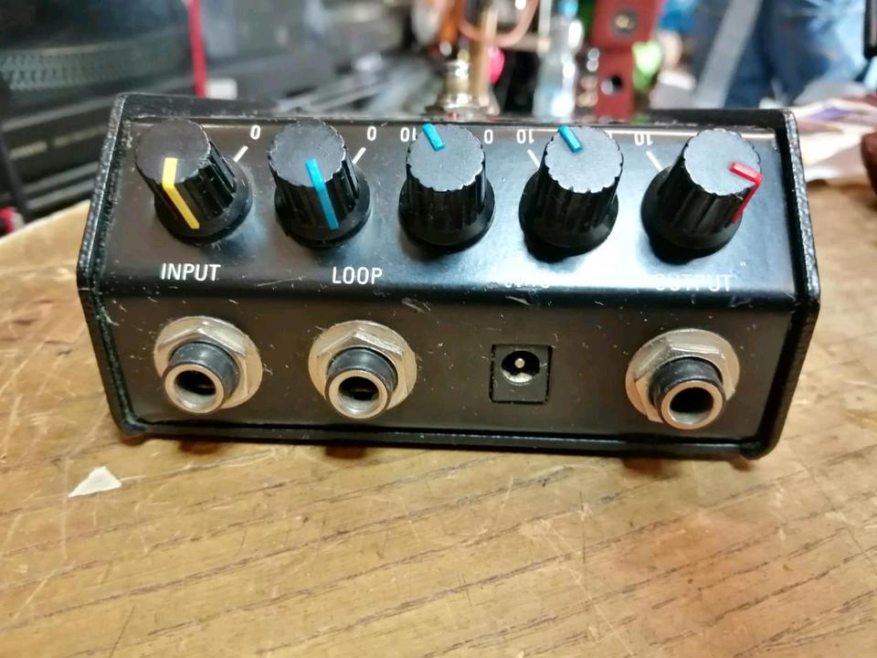 MARSHALL "The Gur'Nor Distortion, Pedal OHNE Adapter!!