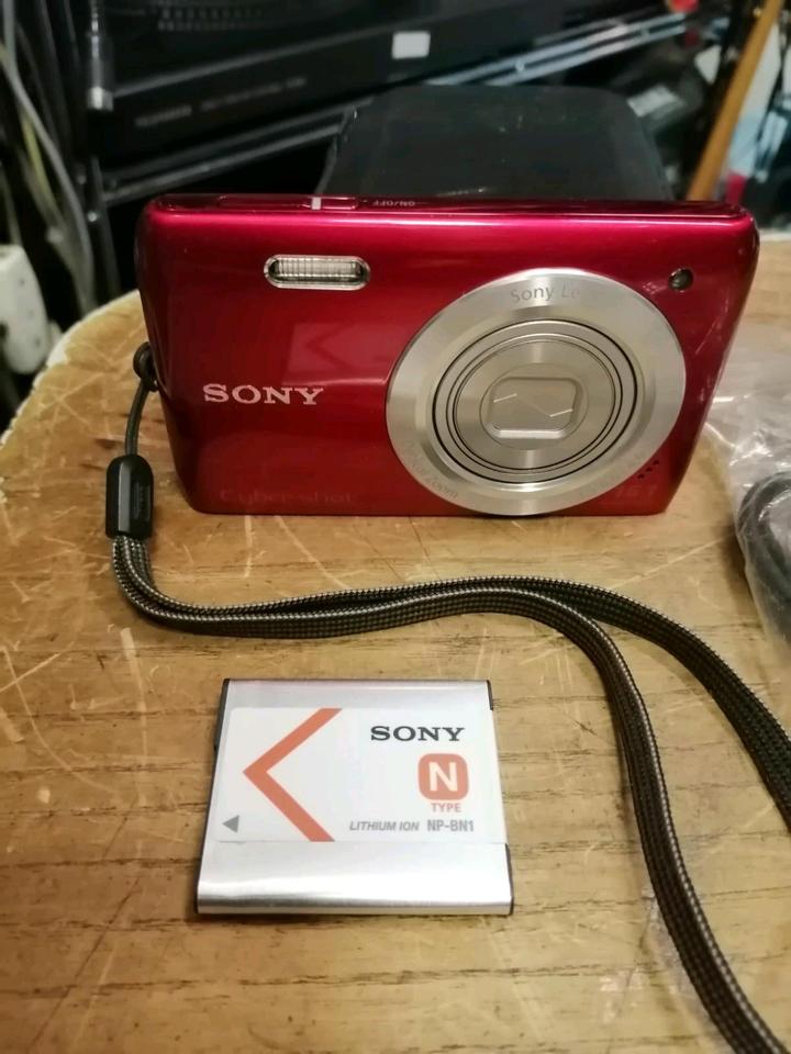 SONY Optical SteadyShot DSC-W670, Digital-Kamera mit Zubehör!!