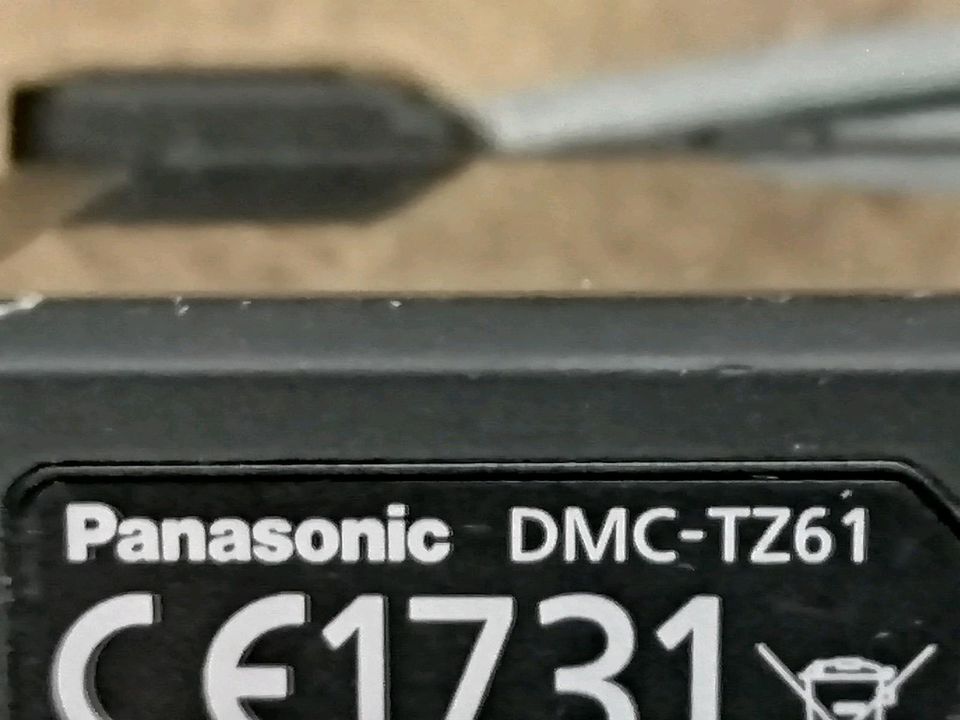 PANASONIC DMC-TZ61, Digital-Kamera mit Zubehör!!!