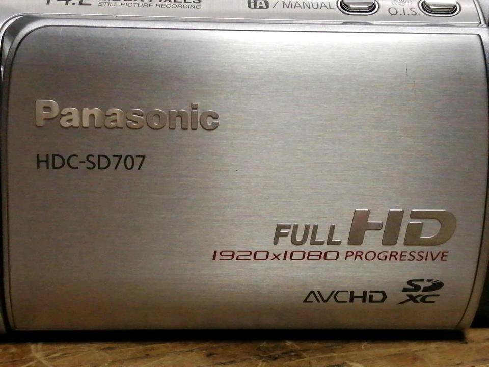 PANASONIC HDC-SD707, Videocamera mit Zubehör!!!