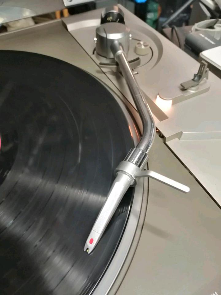 AIWA AP-D50E, Plattenspieler + ORTOFON Nadelsystem!!