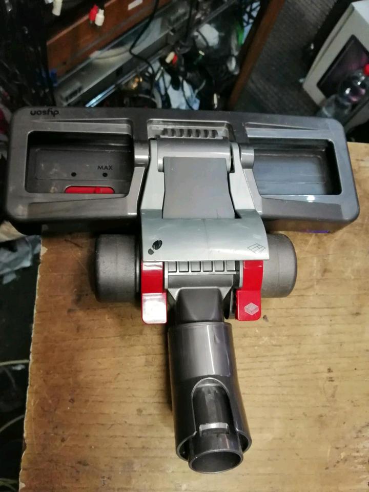 DYSON DC63, Bodendüse, umschaltbar, guter Zustand!!!