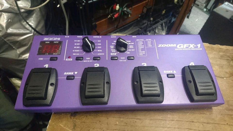 ZOOM GFX-1, Guitar Effects Processor/Gitarren Effekt-Gerät!!