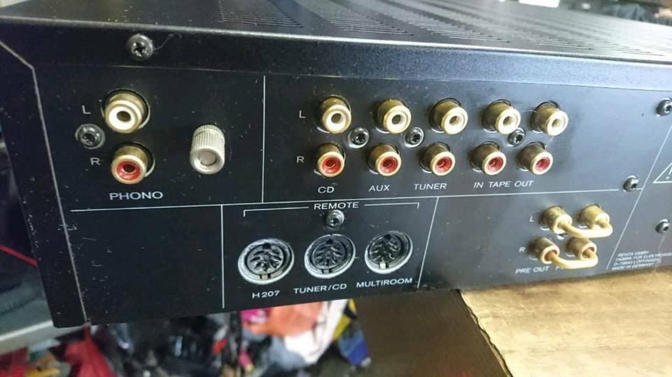 REVOX B 25, Amplifier, 2 Boxenanschlüsse funktionieren Nicht!