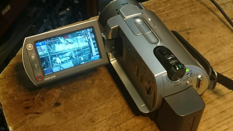 SONY DCR-SR 190, Videocamera, 40 GB, Zubehör!