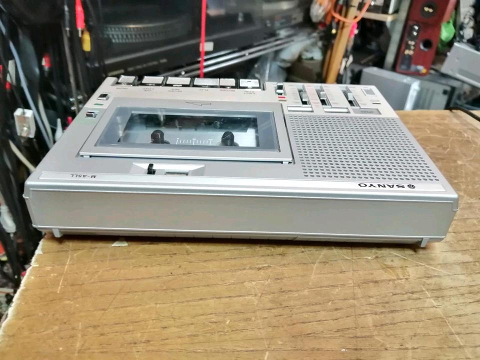SANYO M-A5LL, Cassetten-Recorder ohne Adapter!!