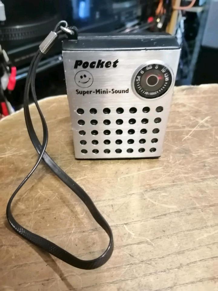 POCKET SUPER-MINI-SOUND FM, Transistorradio!!