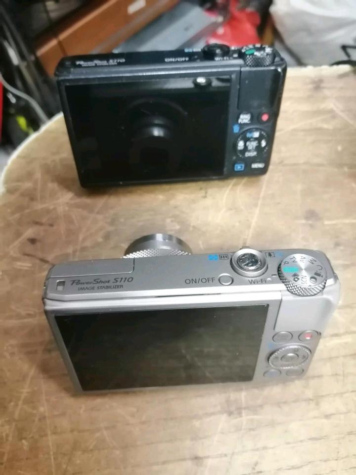 CANON POWERSHOT S110 (2 Stück) 1x silber, 1x schwarz, DEFEKT!!!