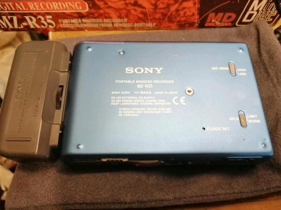 SONY MZ-R35 portable Minidisc-Recorder mit Zubehör!!!