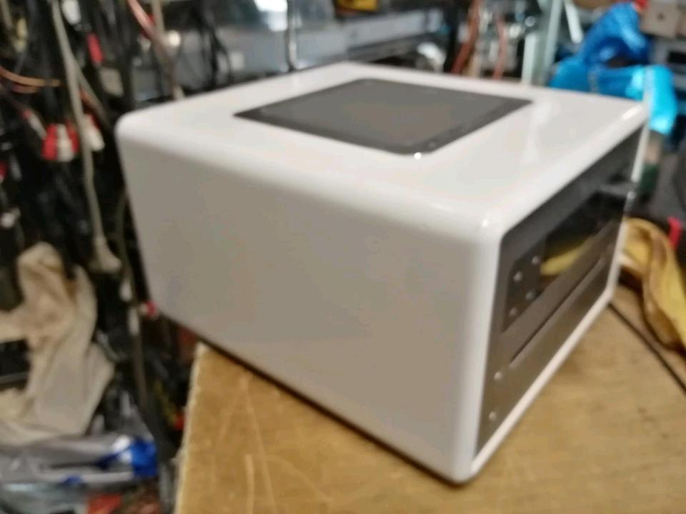 SONORO QUBO-220, CD Digital Radio mit Universal-Adapter (NEU)