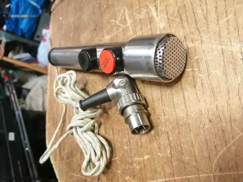 PEIKER TM 110 TFR Mikrofon mit Halterung!!