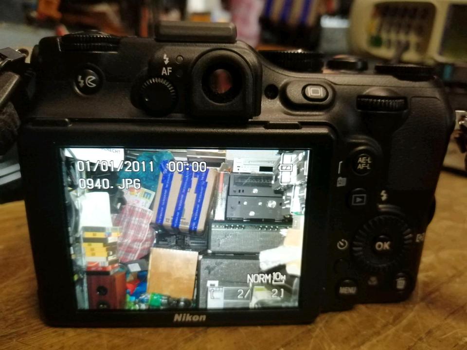 NIKON COOLPIX P7100, Digital-Kamera mit Zubehör!!