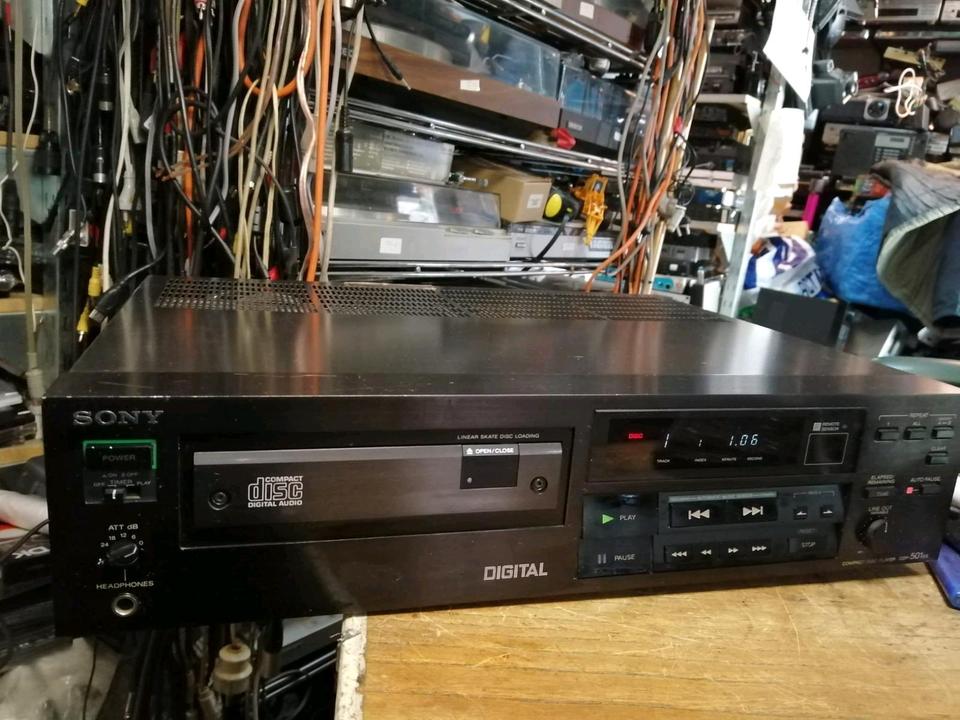 SONY CDP-501ES, CD-Player OHNE Fernbedienung, guter Zustand!!