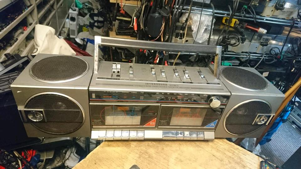 INTERSOUND SCX106/2, Doppelcassetten-Radio-Recorder, etwas DEFEK!