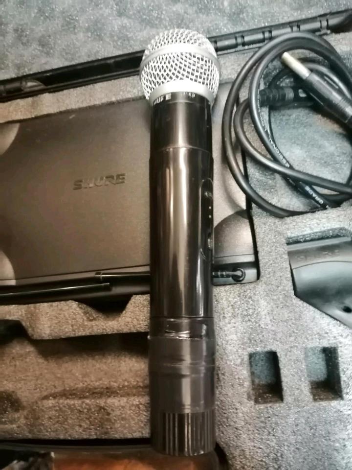 SHURE UT4-TM Receiver + SHURE Beta wireless Mikrofon!!