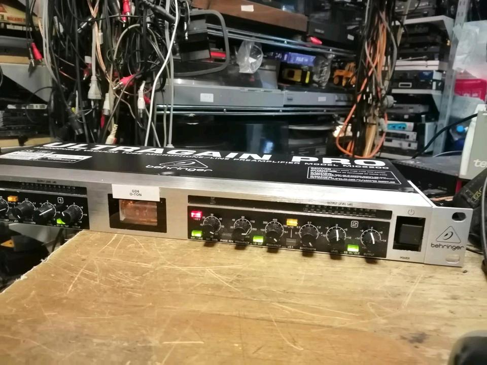 BEHRINGER Ultragain Pro Mic, Vakuumrõhrenverstärker!!