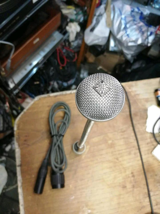 TELEFUNKEN 408, dynamisches Mikrofon, alt, aber guter Zustand!!