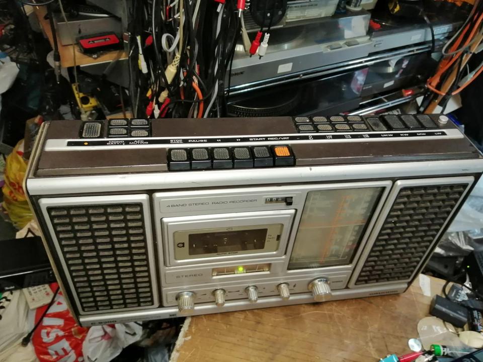 GRUNDIG C9000 Automatic, Radio-Cassetten-Recorder, etwas DEFEKT!!