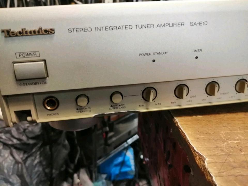 TECHNICS SA-E10, Stereo Integrated Tuner Amplifier, etwas DEFEKT!